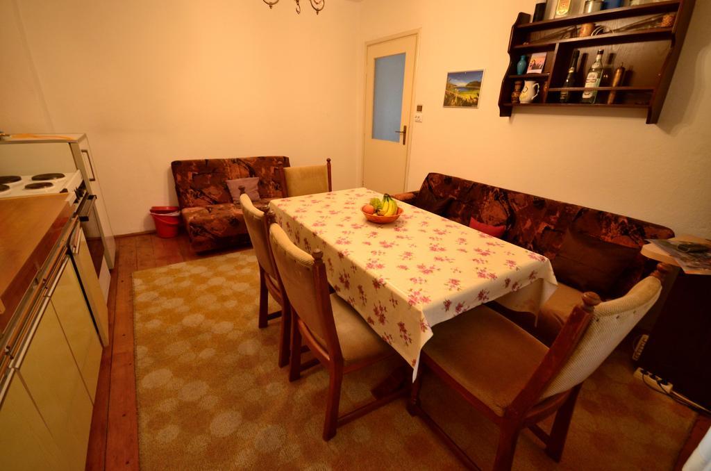 Guest House Konjic Buitenkant foto