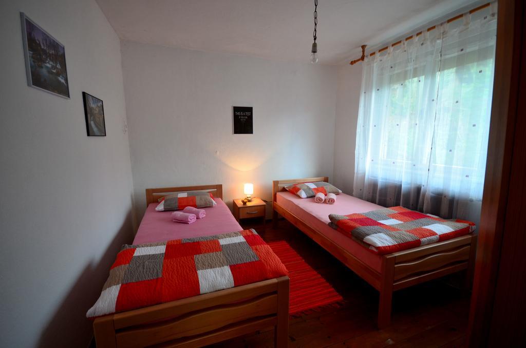 Guest House Konjic Buitenkant foto